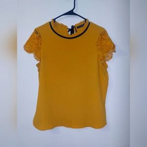 "Mine" Yellow Blouse Size: L